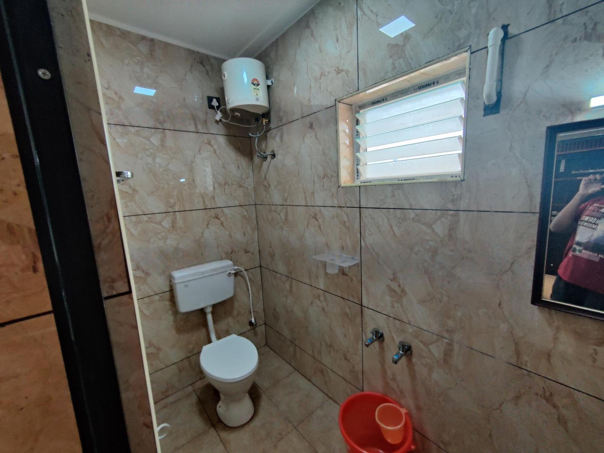 Sundar Lodge Tiruppatur Eksteriør billede
